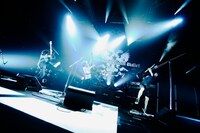 9mm Parabellum Bullet「999（アットブドウカン）」 2009年9月9日 日本武道館（写真提供：橋本塁 [SOUND SHOOTER]）