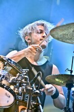 リアド偉武（Dr）（撮影：佐藤広理）