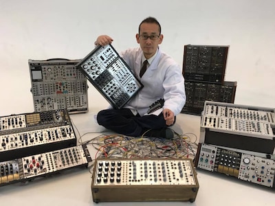 サワサキヨシヒロ