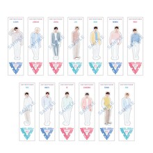 「SEVENTEEN 2019 POP UP STORE」で販売されるペーパースタンド。
