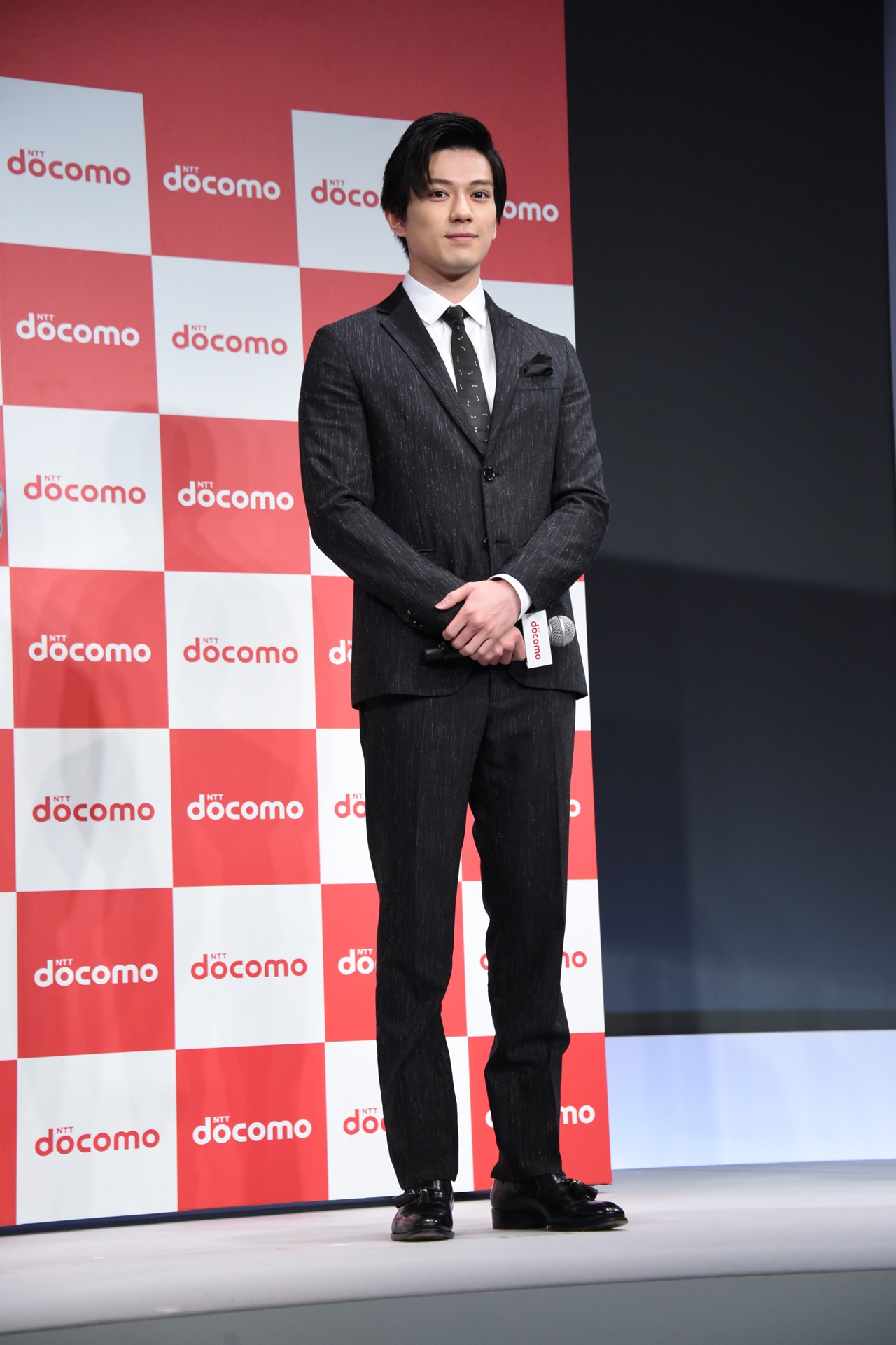 新田真剣佑