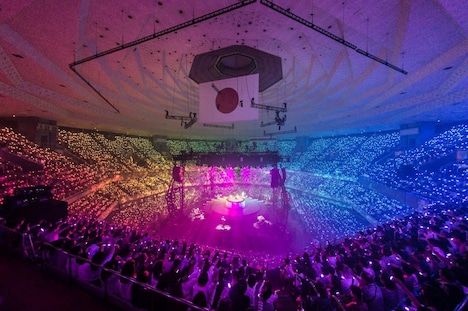 「Ghana presents松任谷由実TIME MACHINE TOUR Traveling through 45years」の様子。（撮影：田中聖太郎）