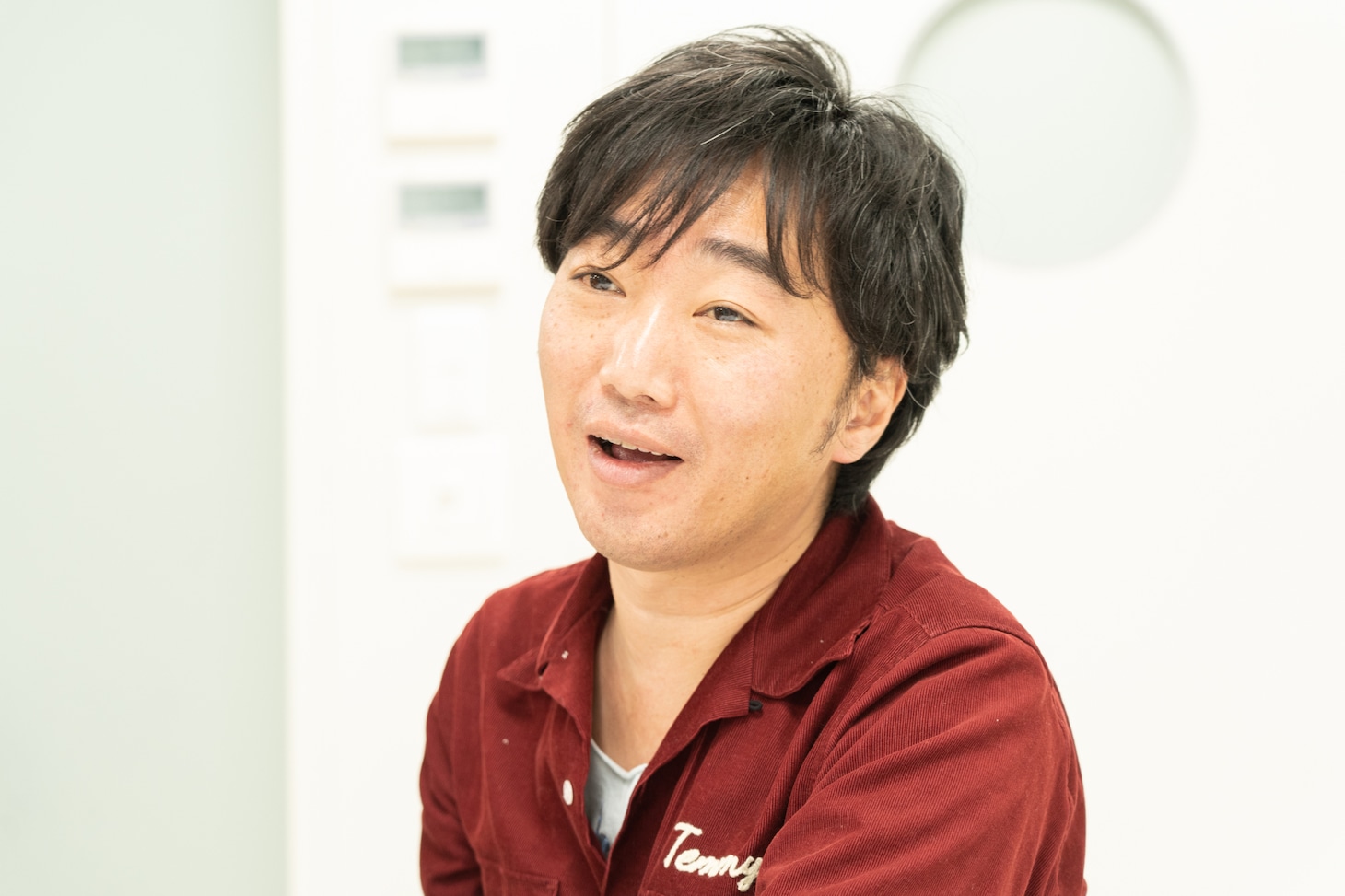 小沢一敬