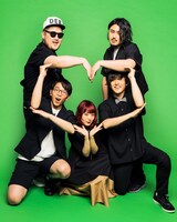 フレンズの新しいアーティスト写真。