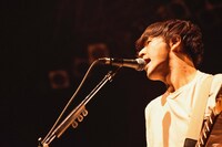 荒井岳史（Vo, G / the band apart）（撮影：河本悠貴）