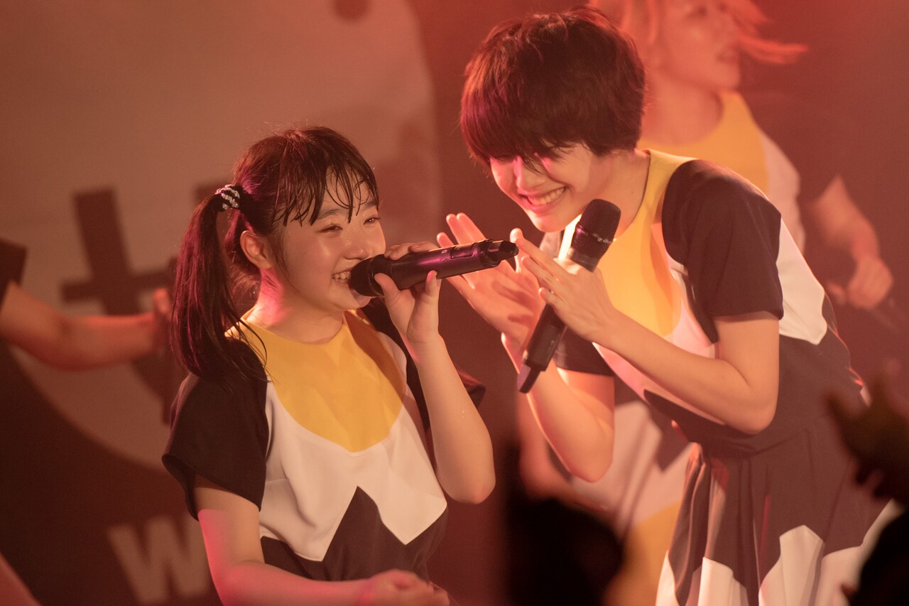 左からナルハワールド、マリン・バ。（Photo by Jumpei Yamada）