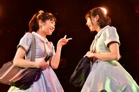 左から小泉遥香、辻野かなみ。