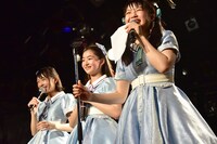 左から辻野かなみ、杏ジュリア、吉川ひより。