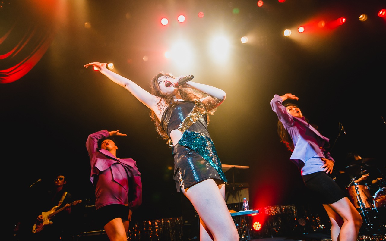 ベッド・イン「祝！“Endless Bubble ～Cover Songs vol.1～”発射記念ツアー」東京・マイナビBLITZ赤坂公演の様子。（撮影：ヤマダマサヒロ）