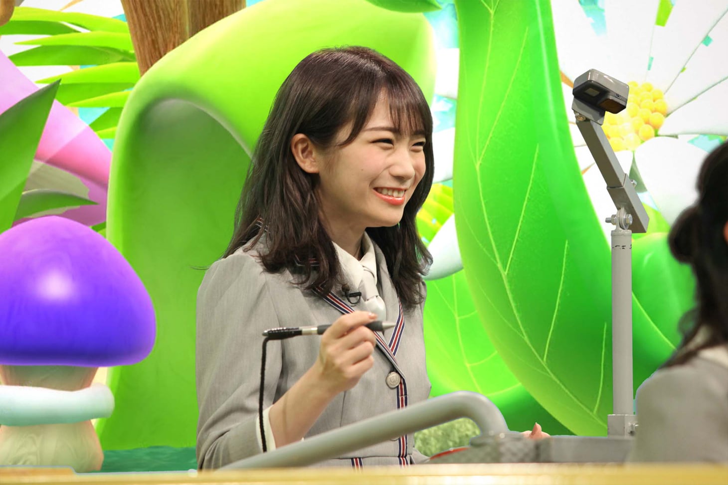 秋元真夏（c）フジテレビ [画像ギャラリー 7/13] - 音楽ナタリー