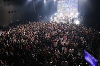 「私立恵比寿中学と打首獄門中学合同合唱コンクール」の様子。