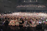 「私立恵比寿中学と打首獄門中学合同合唱コンクール」の様子。