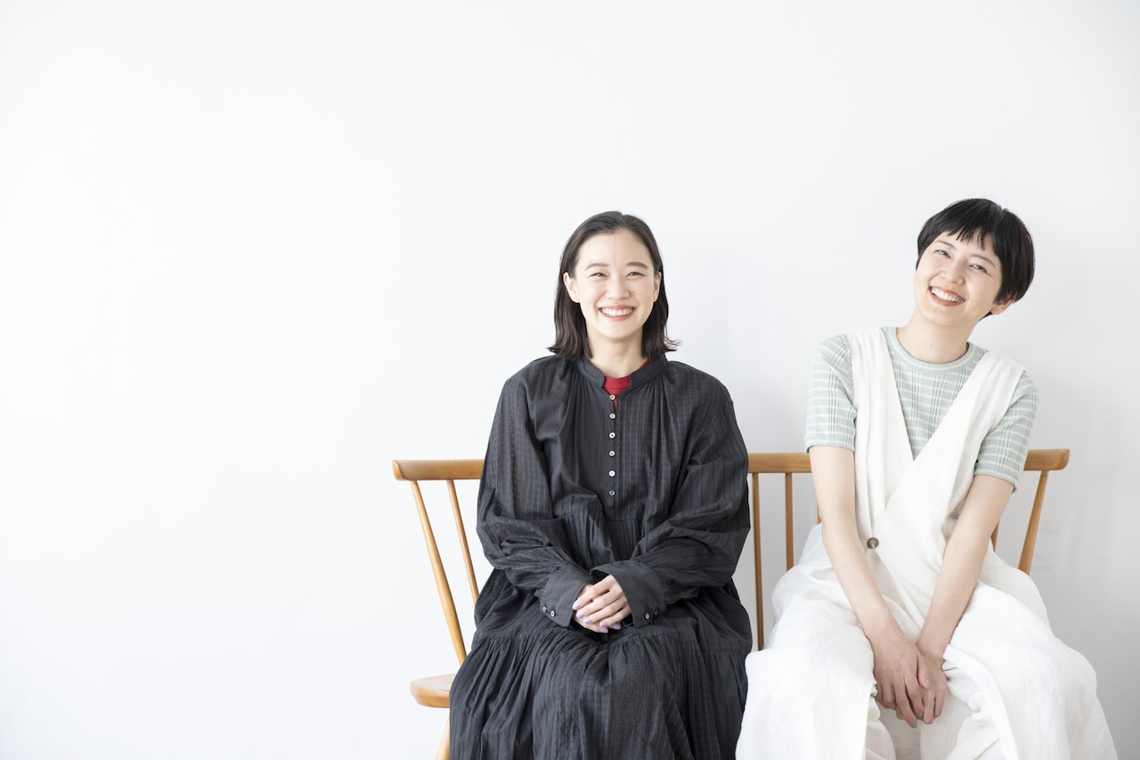 蒼井優と菊池亜希子。