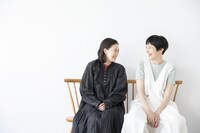 蒼井優と菊池亜希子。