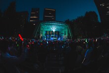 バンドじゃないもん！MAXX NAKAYOSHI（撮影：真島洸 / M.u.D）