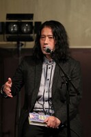 又吉直樹（ピース）