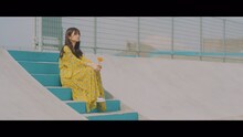 乃木坂46「滑走路」MVのワンシーン。