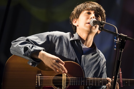 椎木知仁（My Hair is Bad）（撮影：冨田味我）