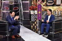 左から有吉弘行、GP。