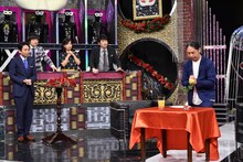 左から有吉弘行、GP。