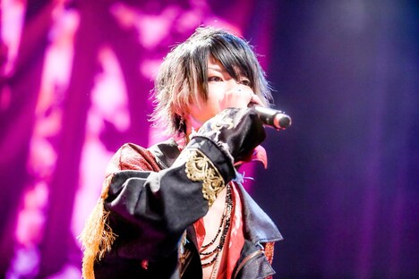 3部（Photo by Viola Kam / V'z Twinkle）