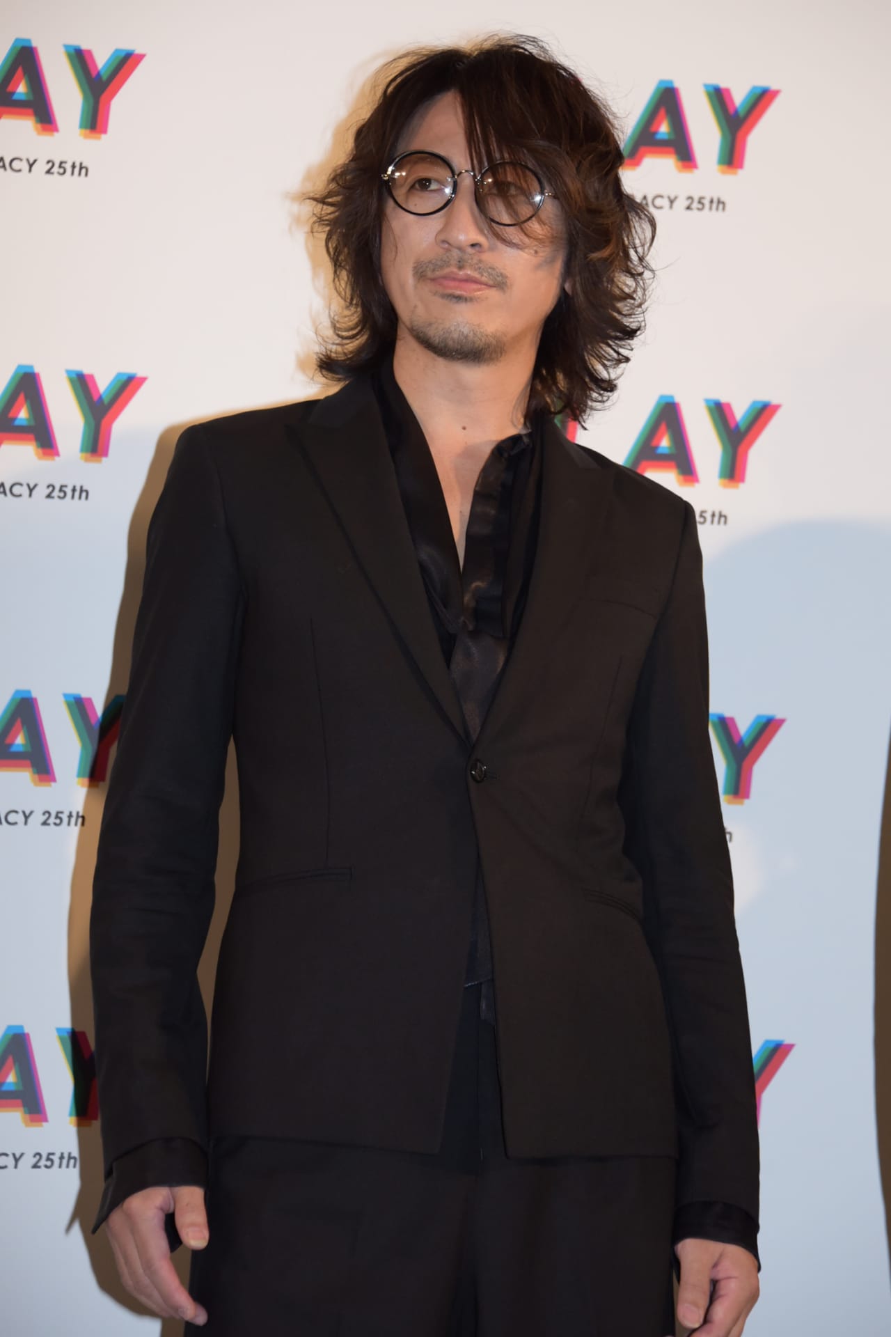 デビュー25周年迎えたGLAYが全公約発表！「REVIEW」続編発売やドーム