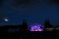 EGO-WRAPPIN'のライブの様子。