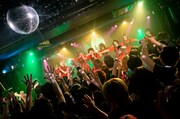 WAggのライブの様子。（Photo by Sotobayashi Kenta）