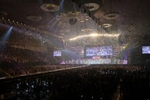 「THE RAMPAGE LIVE TOUR 2019 "THROW YA FIST"」北海道・真駒内セキスイハイムアリーナ公演の様子。（写真提供：エイベックス・エンタテインメント）