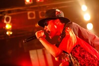 KOHSHI（Vo）（撮影：木村泰之）