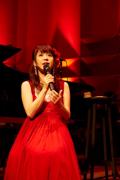 藤田麻衣子(撮影:高村祐介)