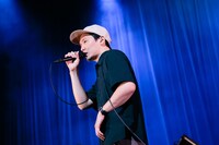 高城晶平（Vo, G, Flute）（撮影：三浦知也）