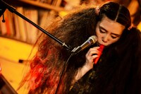 中納良恵（Vo）（撮影：藤井拓）