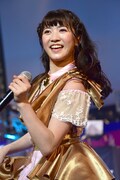 新井ひとみ