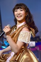 新井ひとみ