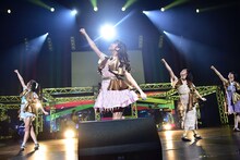「東京女子流 CONCERT*07『10年目のはじまり』」の様子。