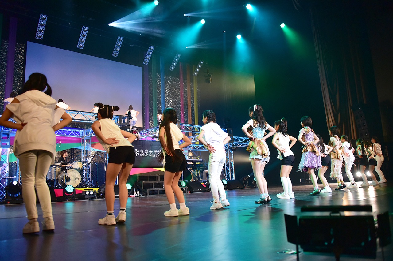 「東京女子流 CONCERT*07『10年目のはじまり』」の様子。
