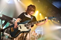 藤咲佑（B）（Photo by AZUSA TAKADA）