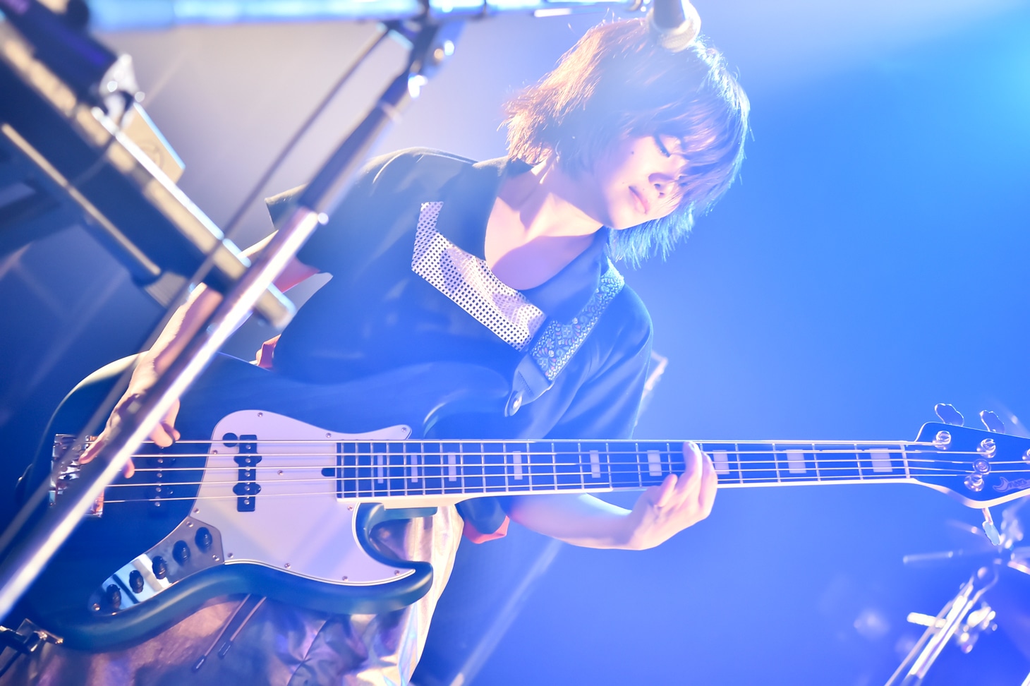 藤咲佑（B）（Photo by AZUSA TAKADA）