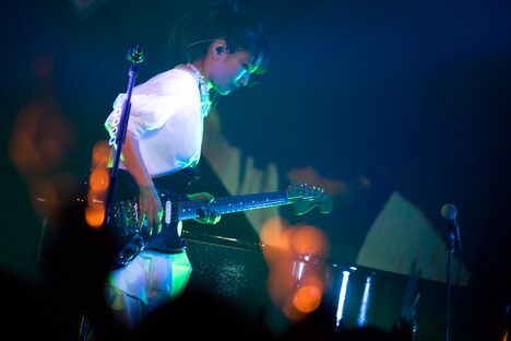 「愛 am BEST, too tour 2019~イエス!ここが家ッス!~」の様子。(Photo by 田中聖太郎)