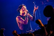 Ryo（Vo）（Photo by TAKASHI KONUMA）