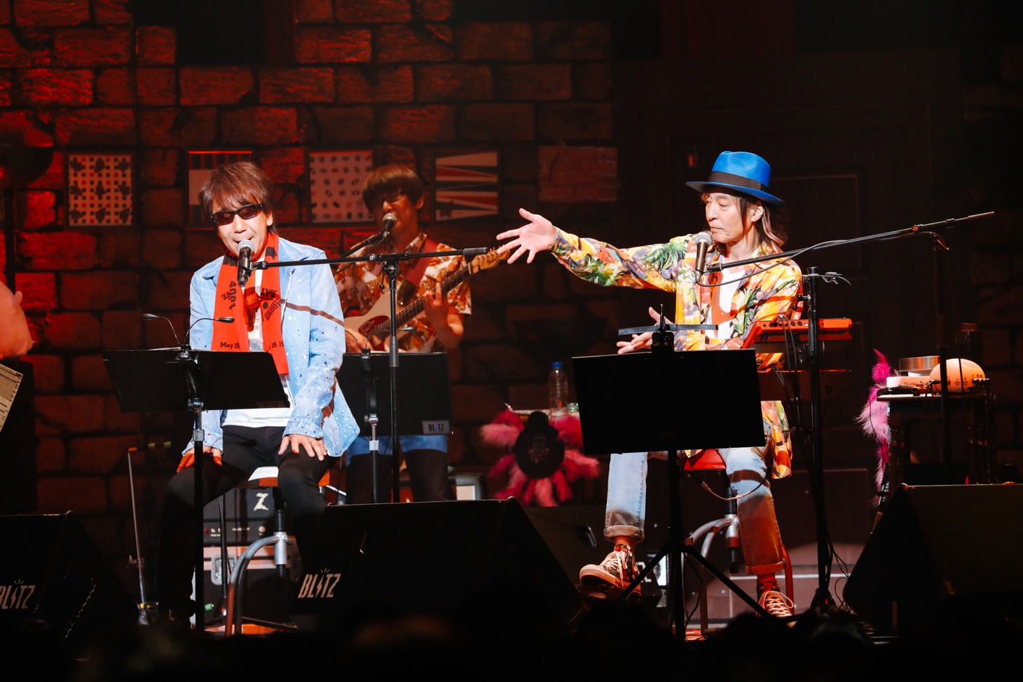 「LIVE UTSU BAR TOUR 2019 それゆけ歌酔曲!!『令和元年だよ』～ギア4 one～」の様子。（写真提供：ソニー・ミュージックダイレクト）
