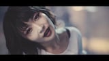 LAZYgunsBRISKY「Riot」ミュージックビデオのワンシーン。