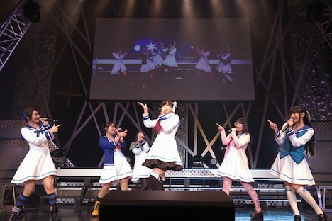 「イロドリミドリ LIVE'19 第3話 ~ON YOUR MARK~」の様子。(撮影:中村ユタカ)