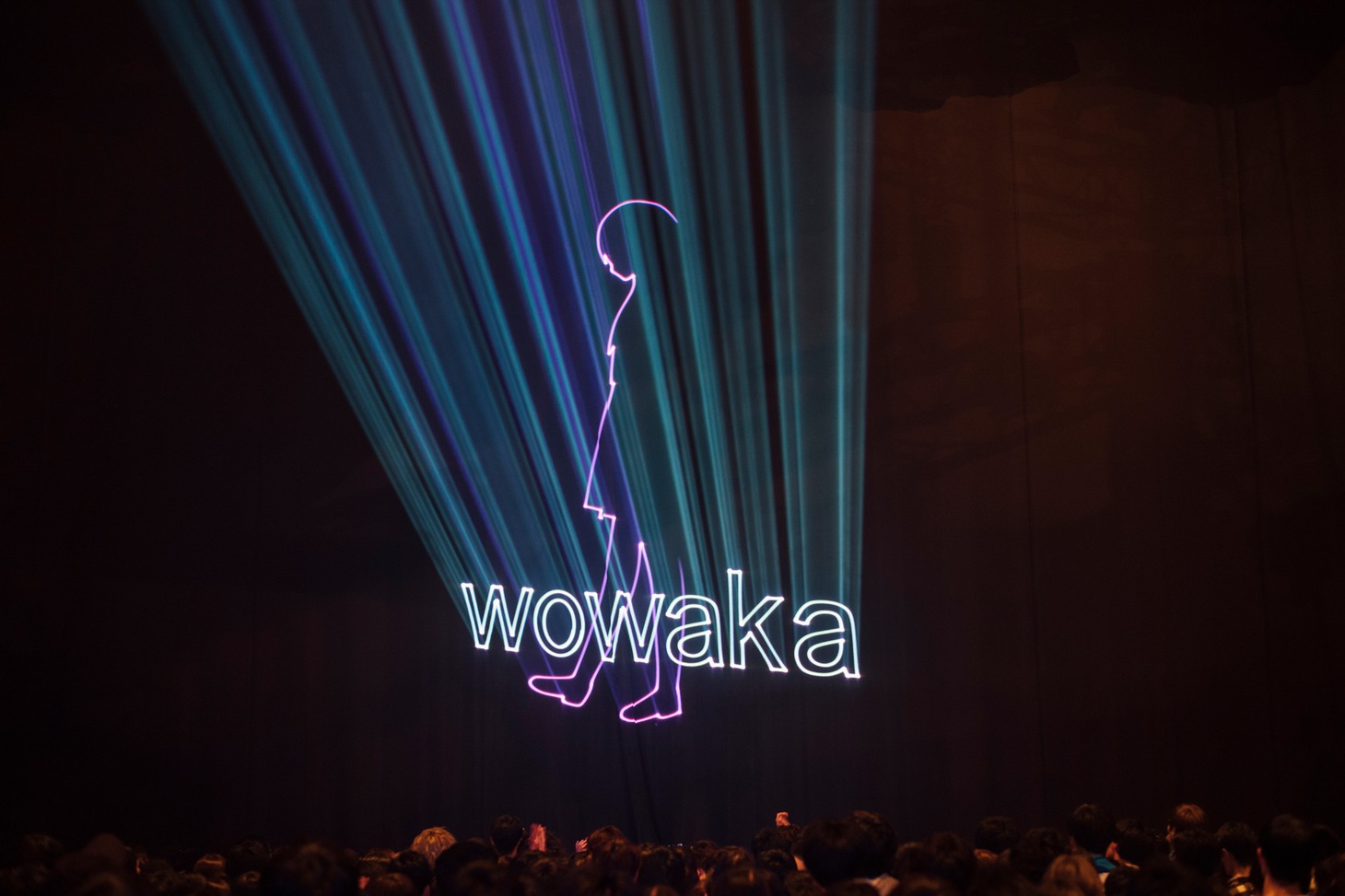 「wowaka追悼 於 新木場STUDIO COAST『追悼会』」終演後のステージ。（撮影：西槇太一）