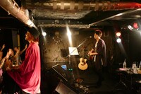 吉田山田「吉田山田47都道府県ツアー～二人またまた旅2019～」奈良公演の様子。