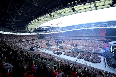 BTSのウェンブリー公演の様子。(写真提供:Big Hit Entertainment)