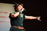 「I'm Flying」を歌う吉柳咲良。