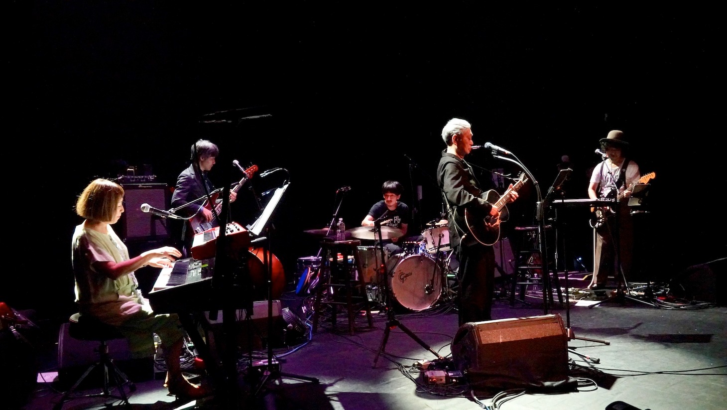 細野晴臣「Haruomi Hosono Gramercy Theatre」5月29日アメリカ ニューヨーク Gramercy Theatre公演の様子。 （Photo by M.Handa）