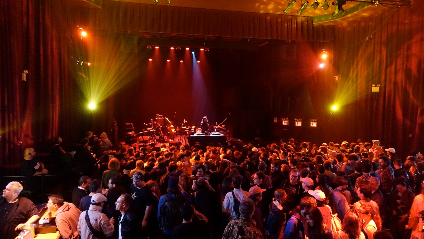 細野晴臣「Haruomi Hosono Gramercy Theatre」5月29日アメリカ ニューヨーク Gramercy Theatre公演の様子。 （Photo by M.Handa）